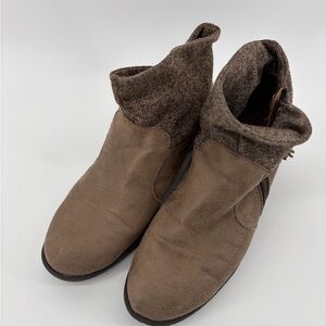 B.O.C (Born) Ankle Boots, Size 10, Zip Side, Pre-Owned